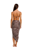 Thumbnail - AB-Amorfa-Pareo-Eli-20557-3.jpg - 3