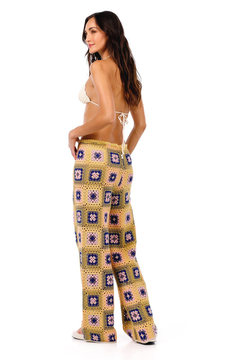 Hover Alternative image -  Alina-Pantalones-Roots-21729-1.jpg