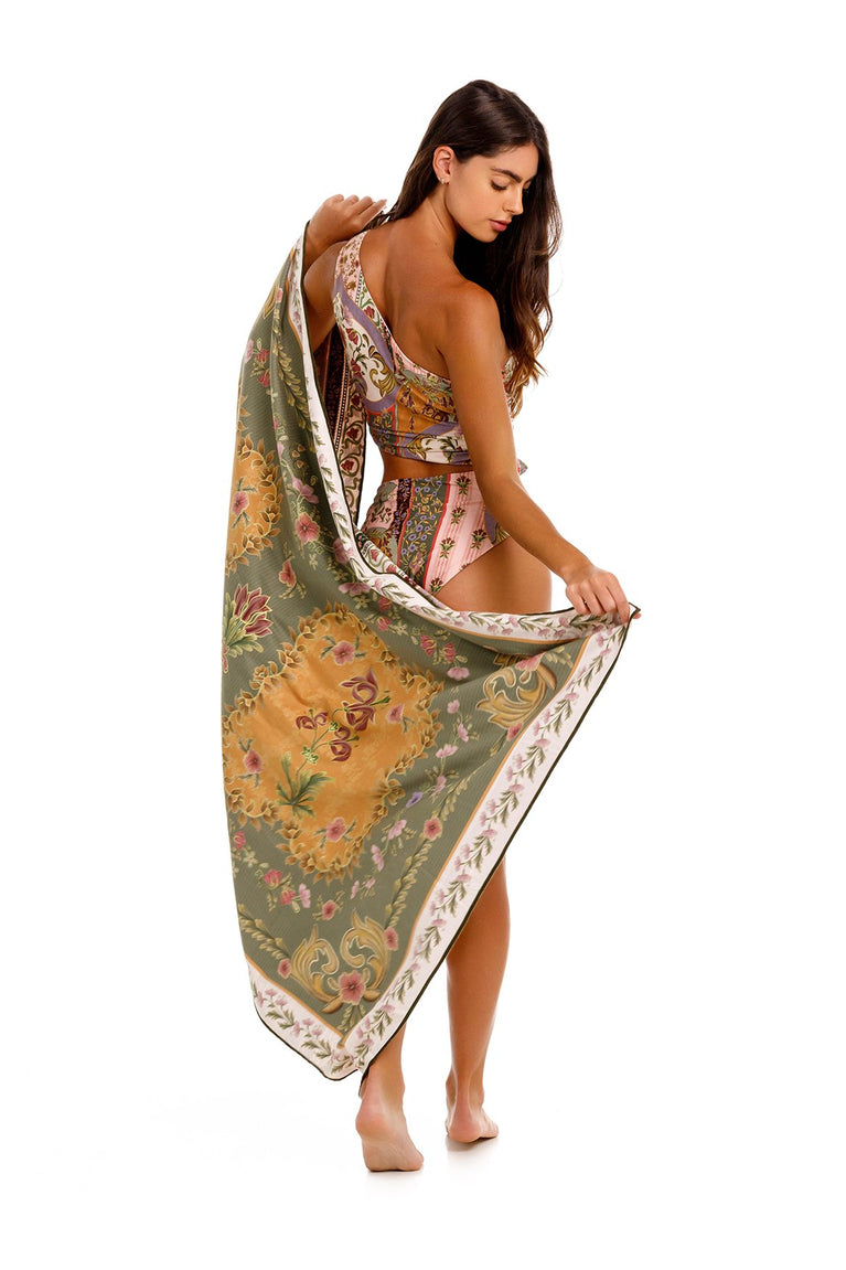 Main image -  Aura-Towel-Bou-20005-1.jpg