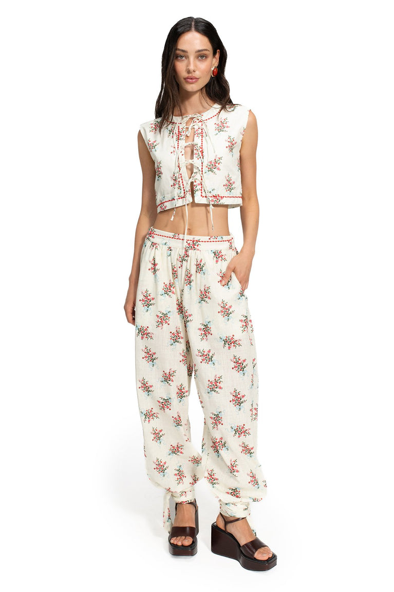 Main image -  Cherish-Chaleco-Madison-20599-1.jpg