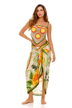 Click to visit Été Melissa Scarf