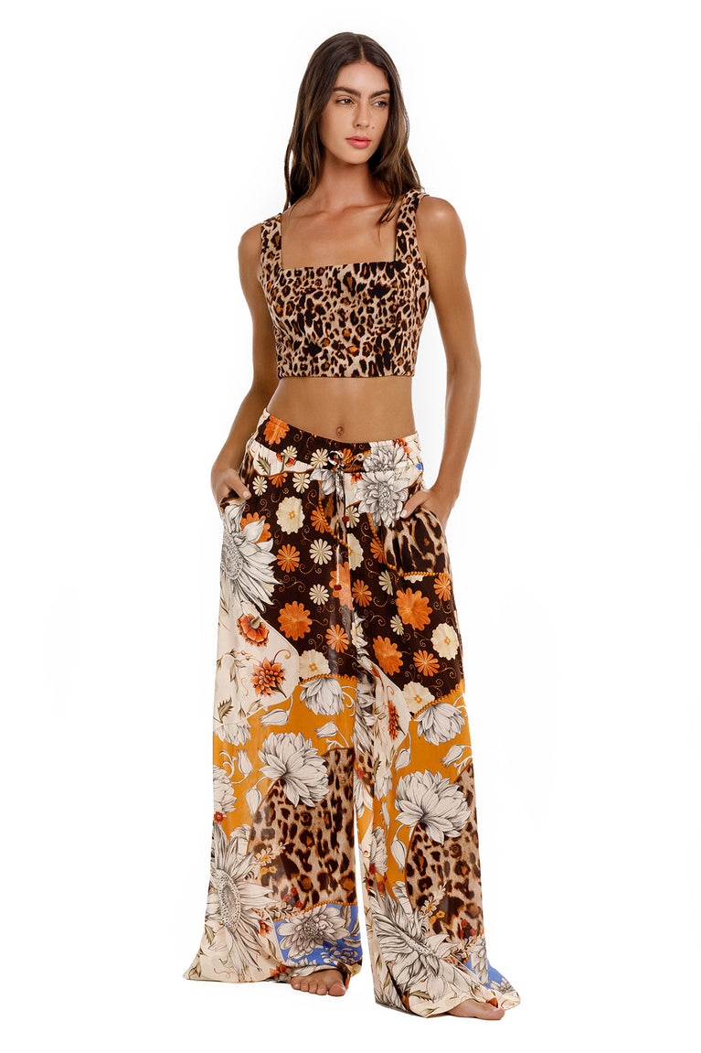 Main image -  Quilt-Crop-Top-Kosia-19706-1.jpg